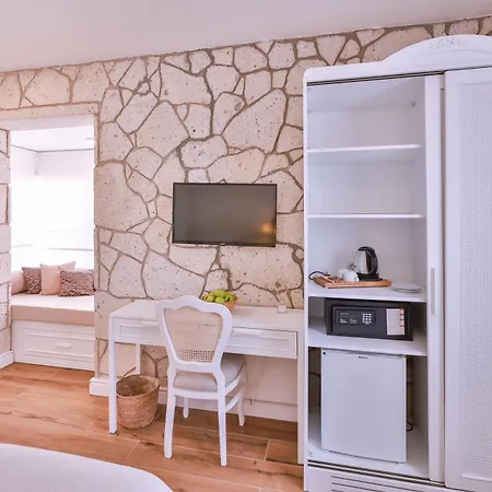 酒店 阿拉卡提巴尔巴德姆酒店 3*