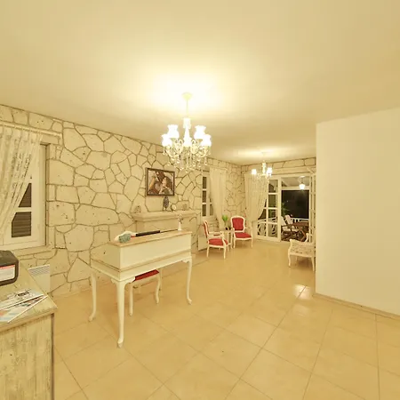 阿拉卡提巴尔巴德姆酒店 酒店 3*