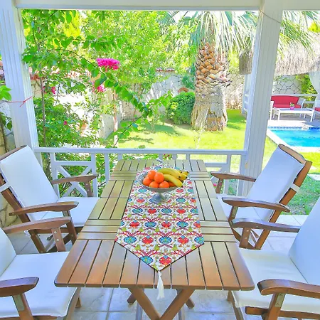 阿拉卡提巴尔巴德姆酒店